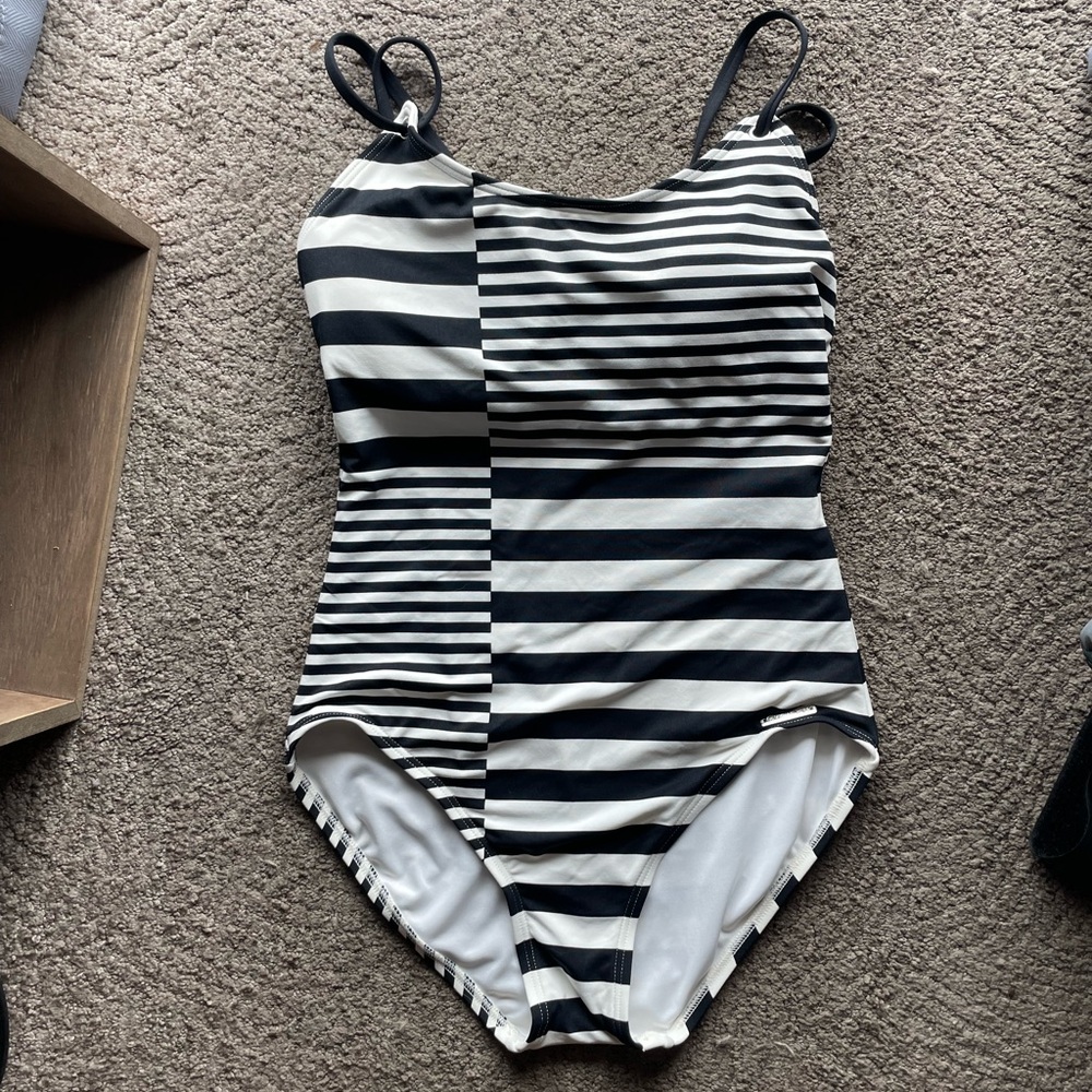 Michael Kors Women’s Bathing Suit, size 10